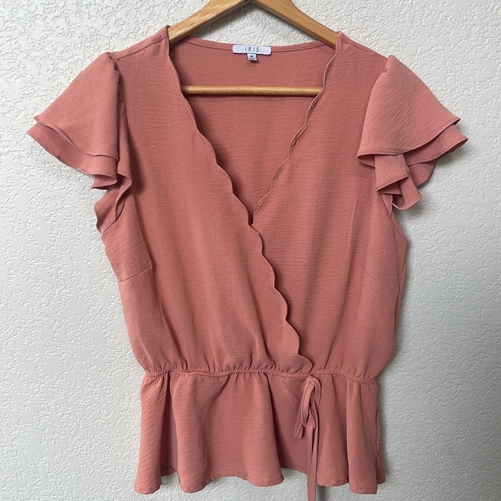 Iris Scalloped Blouse Peplum Top Pink size Medium
